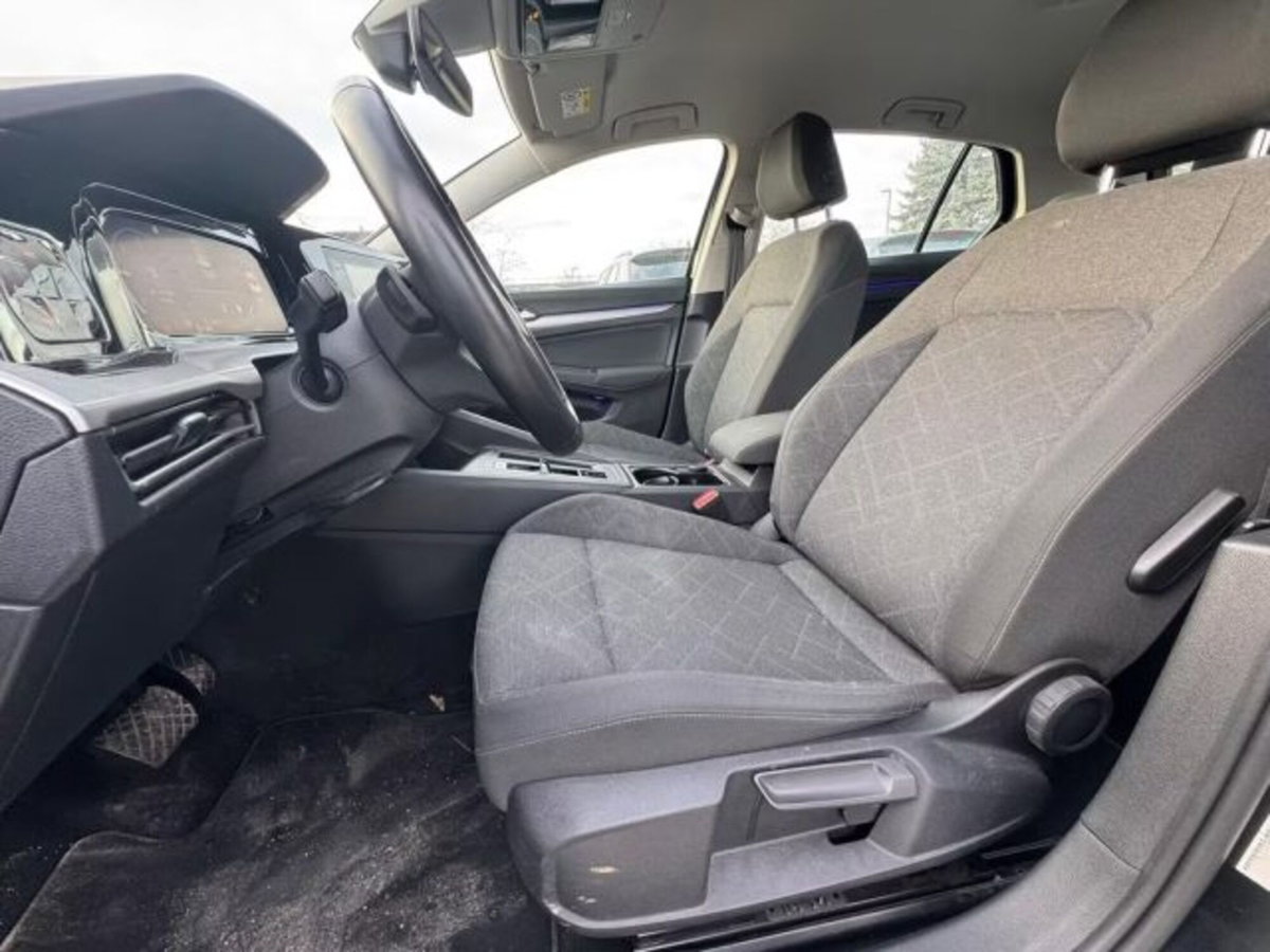 Volkswagen Golf Variant 2.0 TDI SCR DSG Life (4)