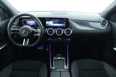 Mercedes-Benz GLA SUV 200 d AMG Line Premium Plus 4matic auto (10)