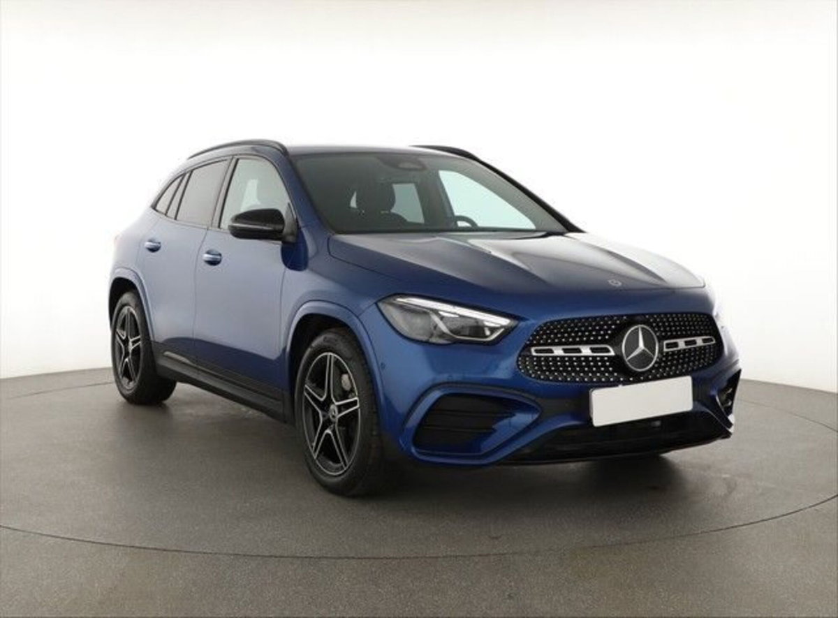 Mercedes-Benz GLA SUV 200 d AMG Line Premium Plus 4matic auto (7)