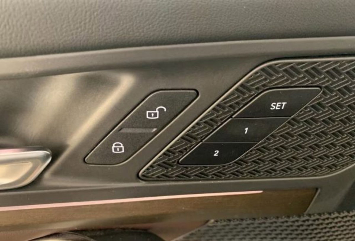 BMW X1 xDrive 23d Msport (8)