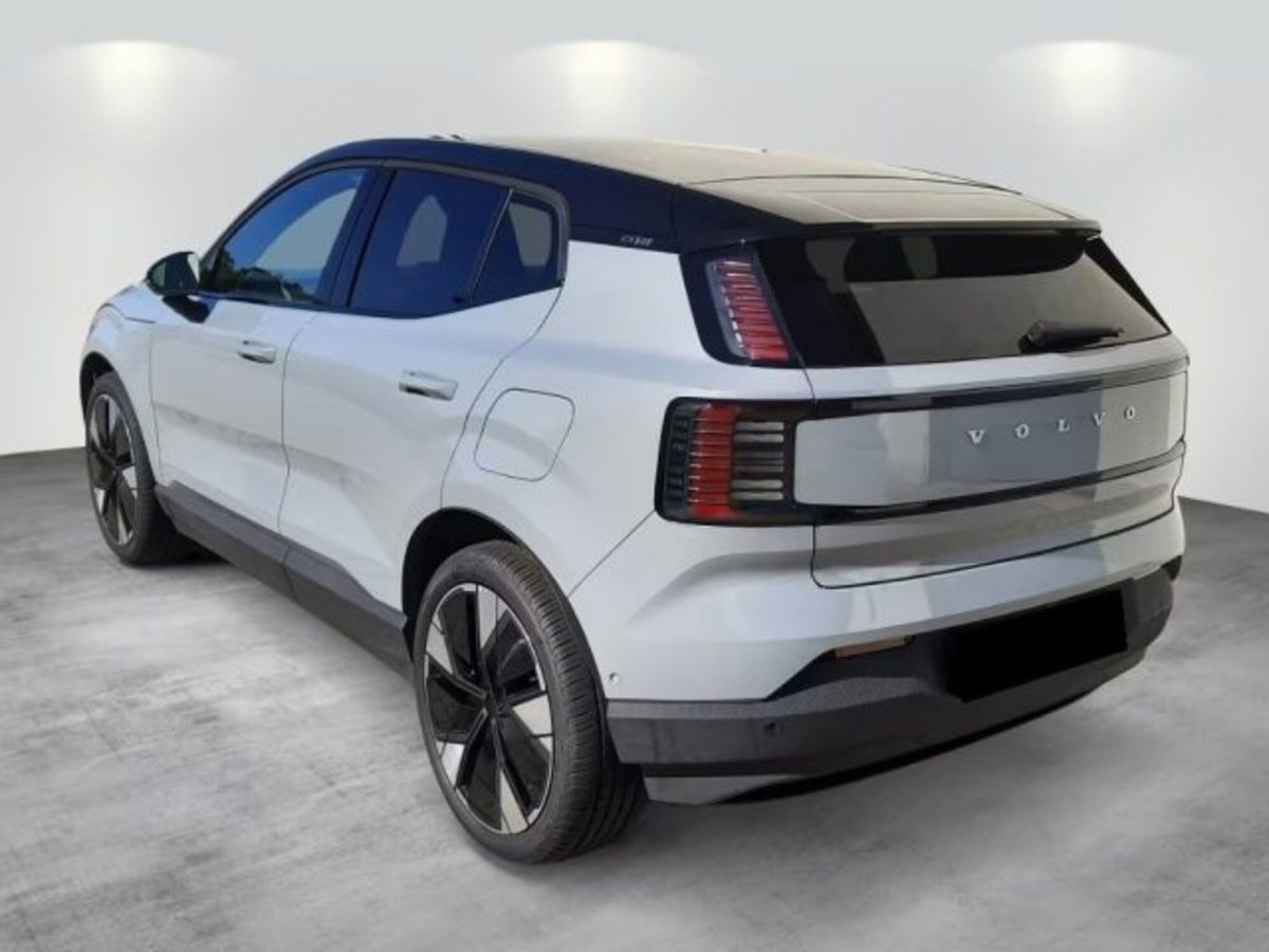 Volvo EX30 Twin Motor Performance Ultra awd (4)