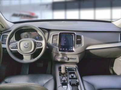 Volvo XC90 B5 (d) AWD Geartronic Momentum Pro (10)