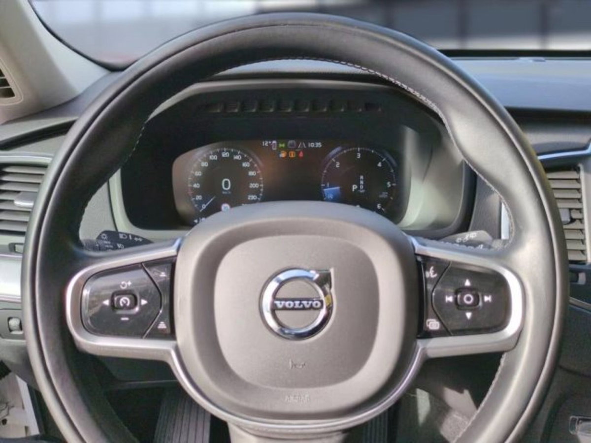 Volvo XC90 B5 (d) AWD Geartronic Momentum Pro (11)