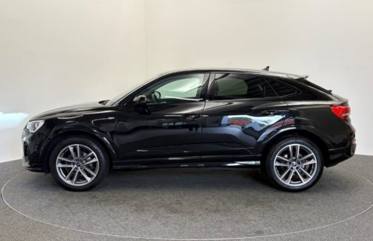 Audi Q3 Sportback 35 TDI quattro S tronic S line edition (3)