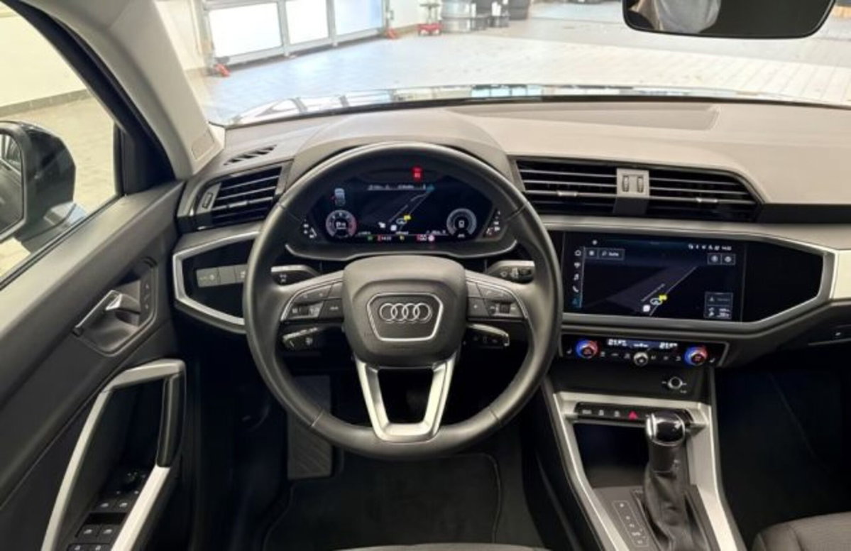 Audi Q3 Sportback 35 TDI quattro S tronic S line edition (9)