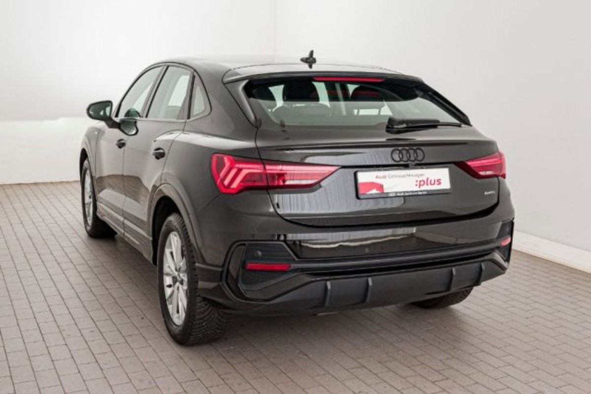 Audi Q3 Sportback 35 TDI quattro S tronic S line edition (4)