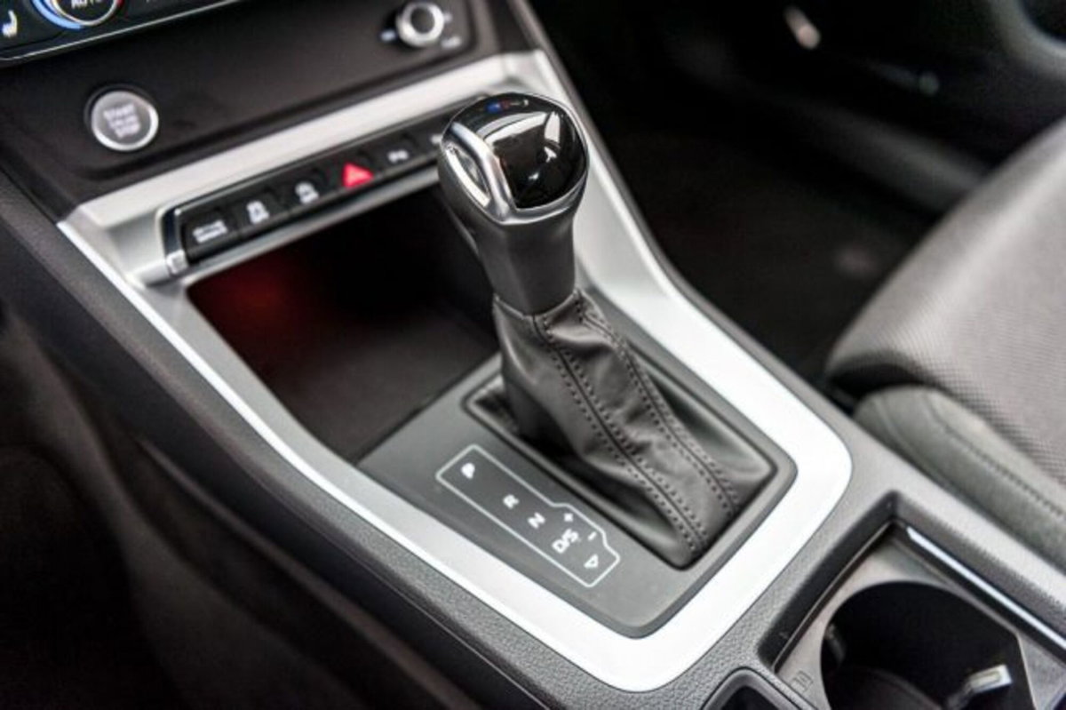 Audi Q3 Sportback 35 TDI quattro S tronic S line edition (9)