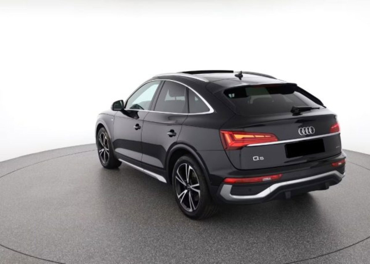 Audi Q5 Sportback 40 2.0 tdi mhev 12V S line Plus quattro s-tronic (3)