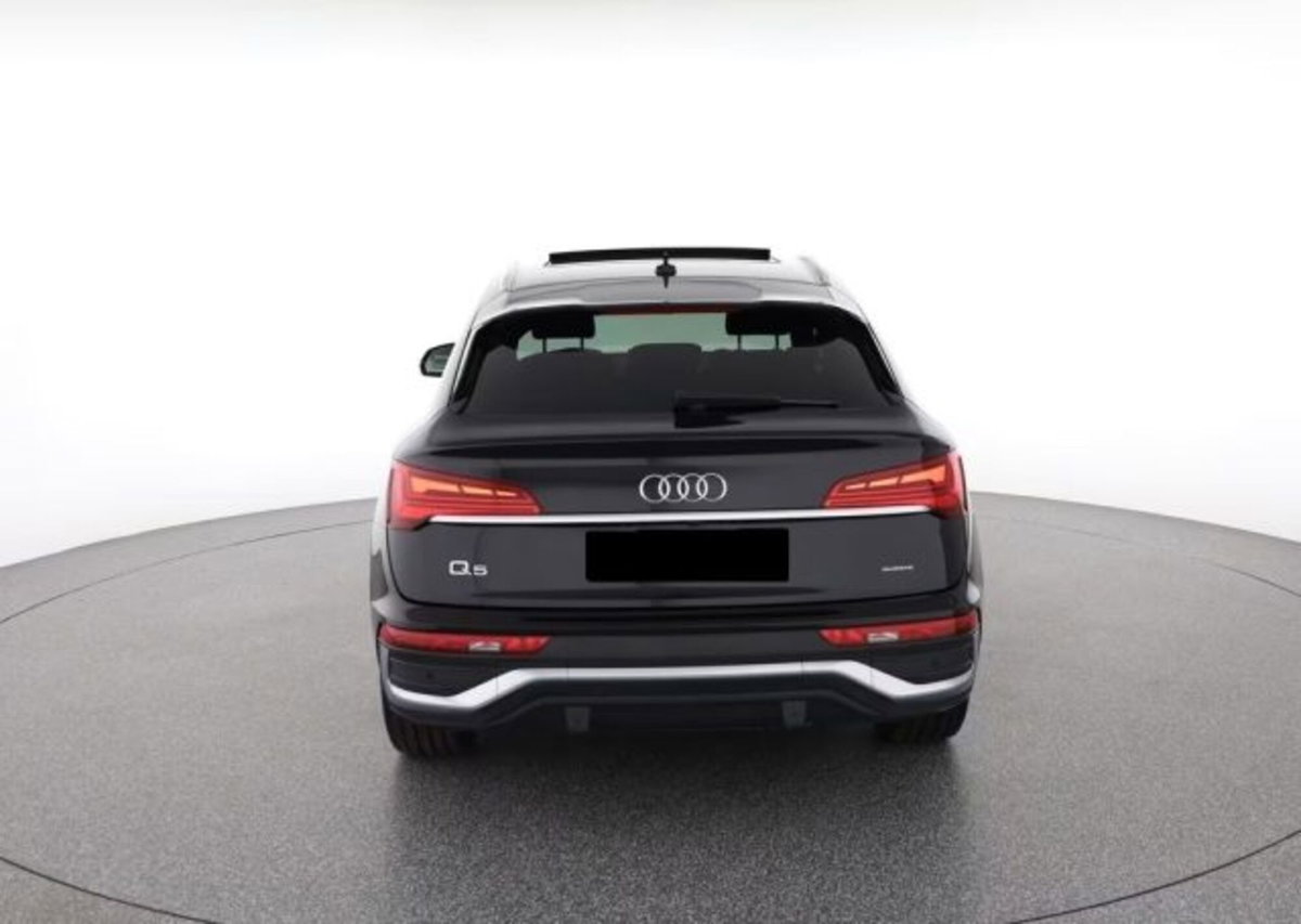 Audi Q5 Sportback 40 2.0 tdi mhev 12V S line Plus quattro s-tronic (4)