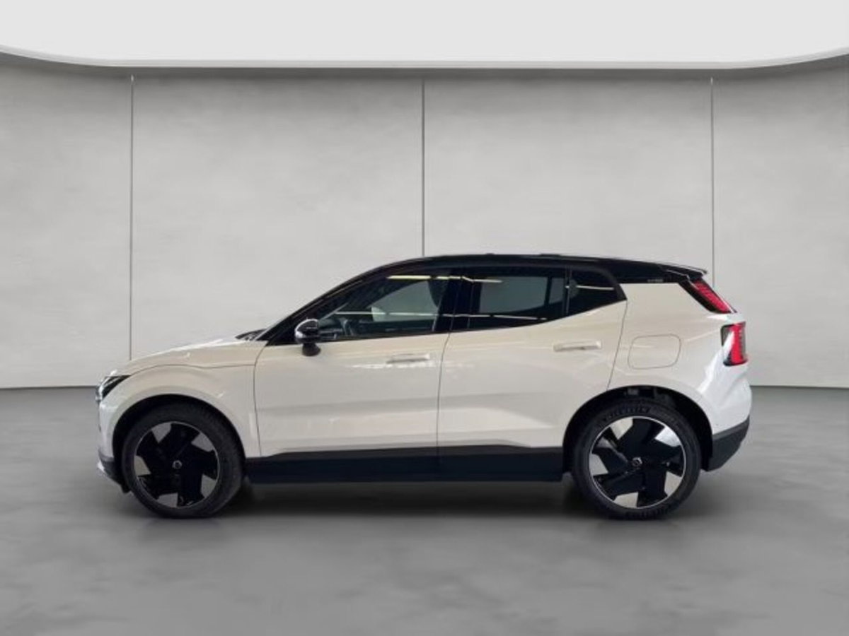 Volvo EX30 Twin Motor Performance Ultra awd (2)
