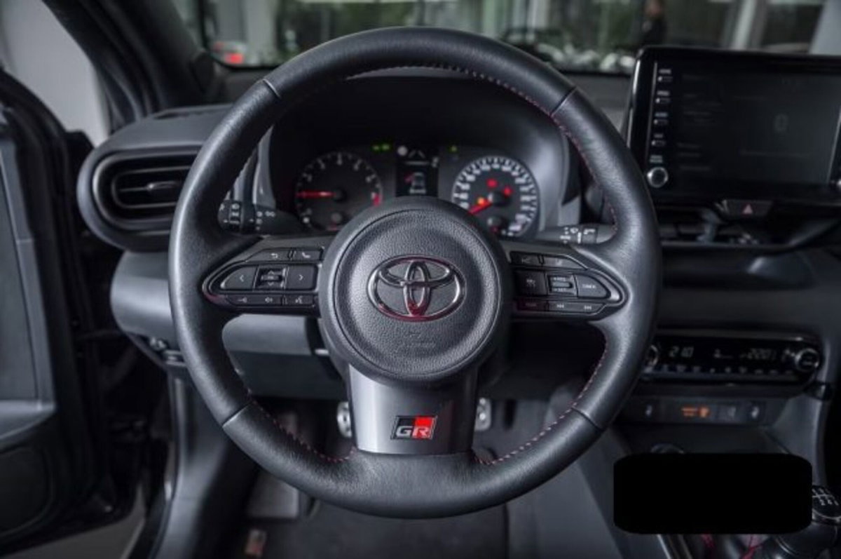 Toyota GR Yaris 1.6 Turbo 3 porte GR Yaris Circuit (5)