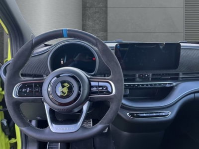 Abarth 500e Cabrio 42 kWh Turismo (7)
