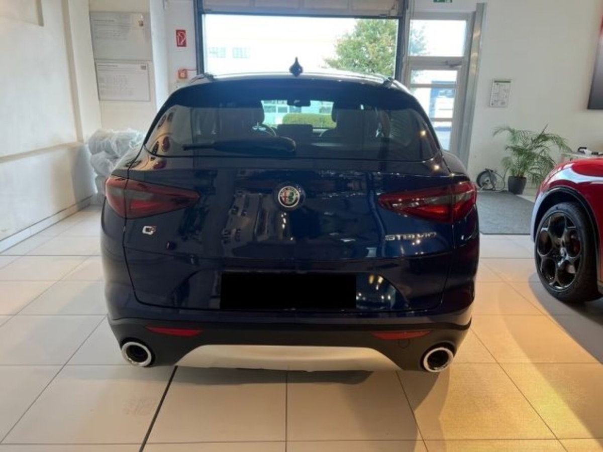 Alfa Romeo Stelvio Stelvio 2.0 Turbo 200 CV AT8 Q4 Super Business (5)
