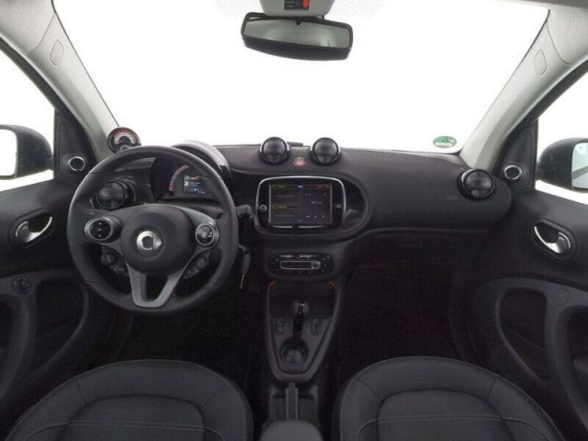smart Fortwo EQ Prime Nightsky (6)