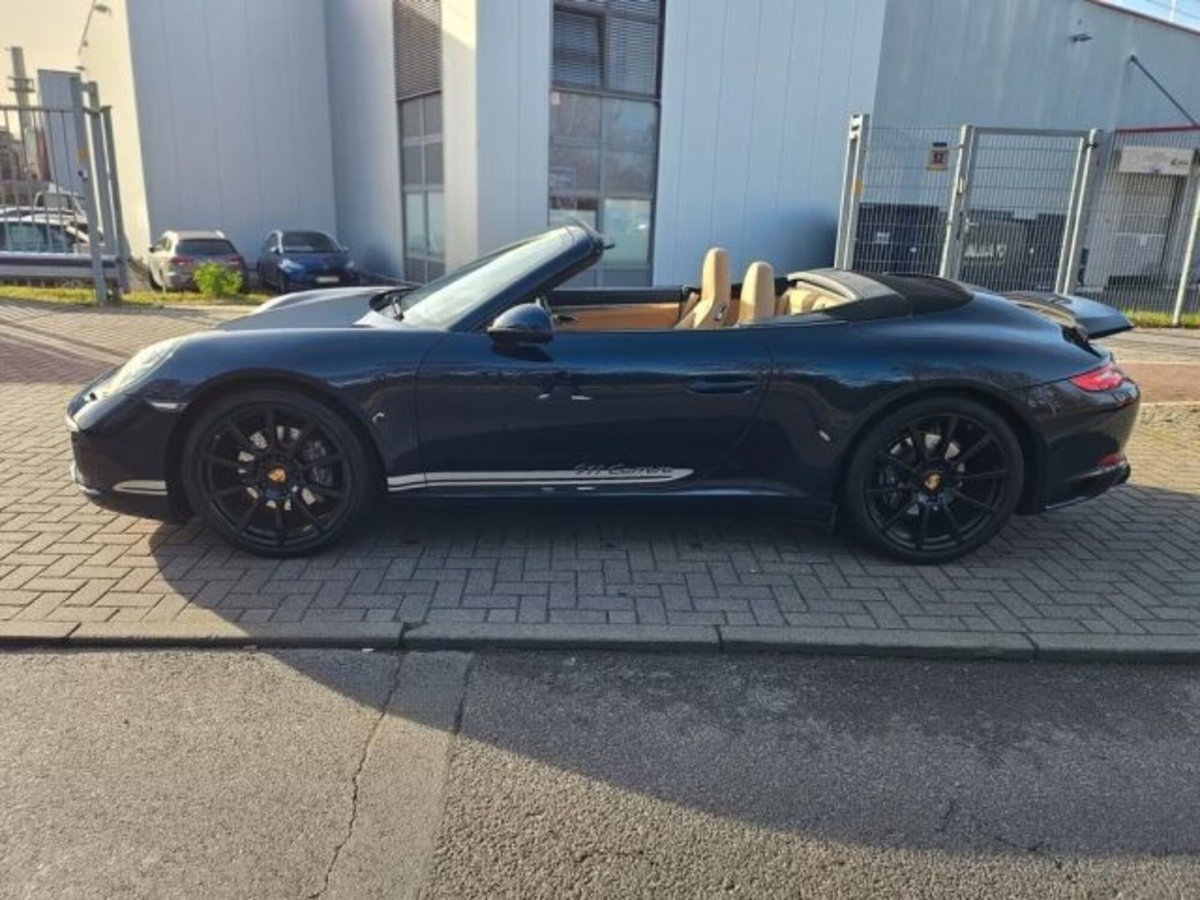 Porsche 911 Cabrio 3.0 Carrera (10)