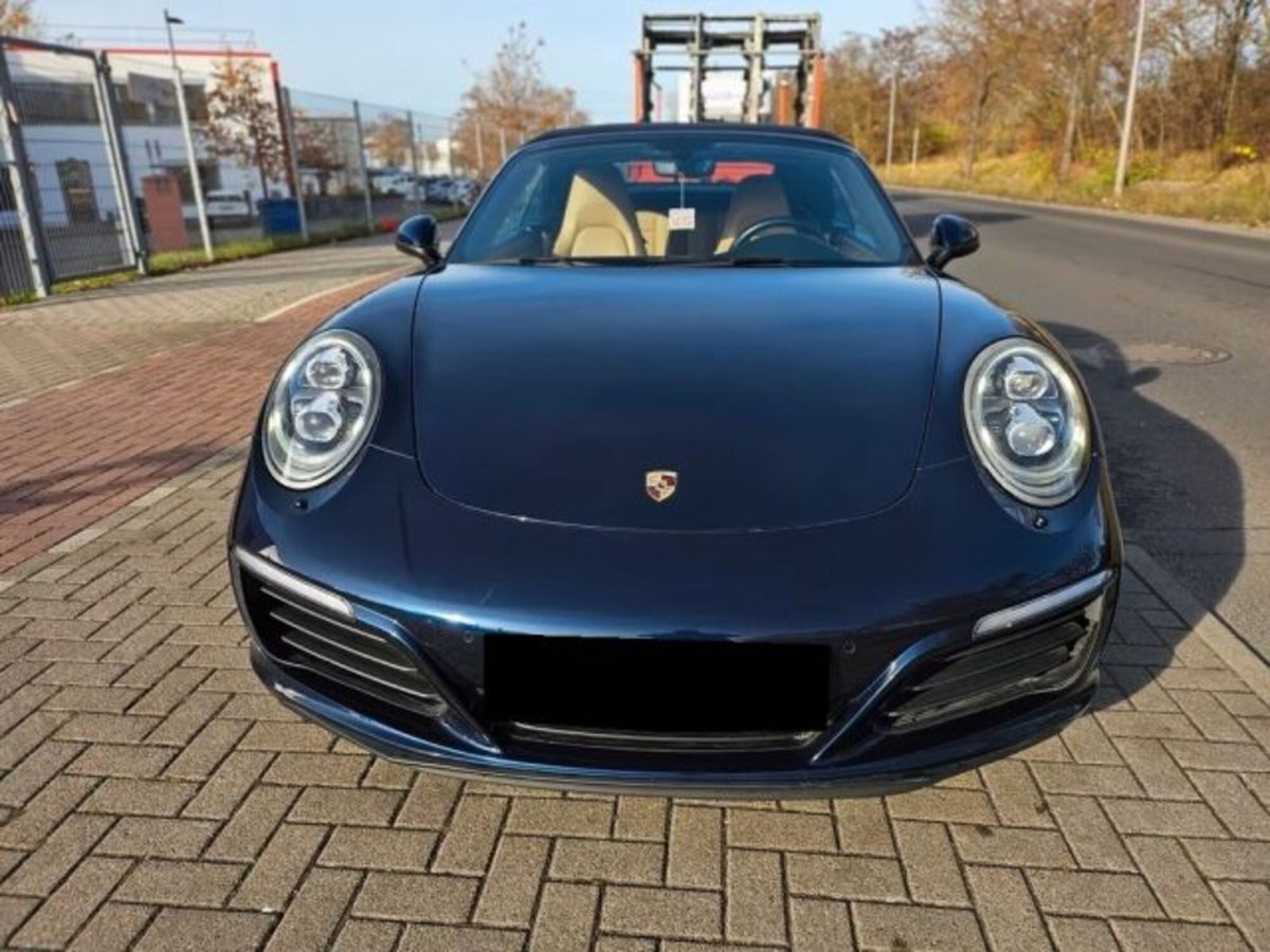 Porsche 911 Cabrio 3.0 Carrera (19)
