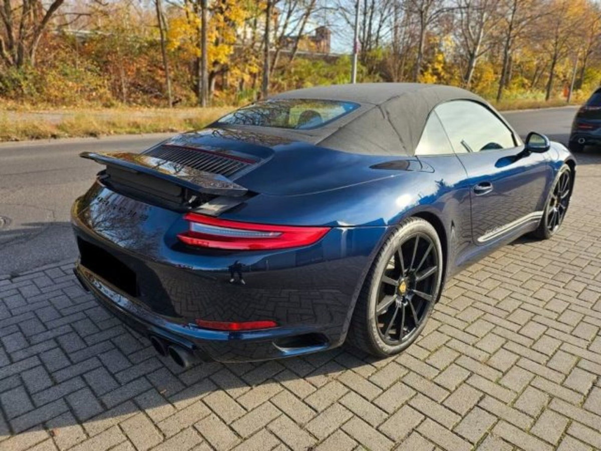 Porsche 911 Cabrio 3.0 Carrera (6)