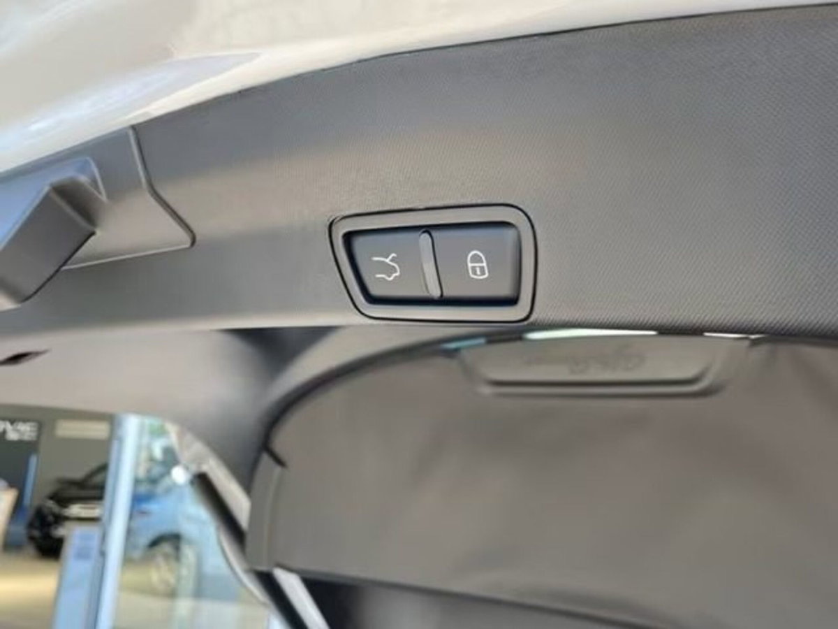 Alfa Romeo Stelvio Stelvio 2.0 Turbo 200 CV AT8 Q4 Sprint (15)