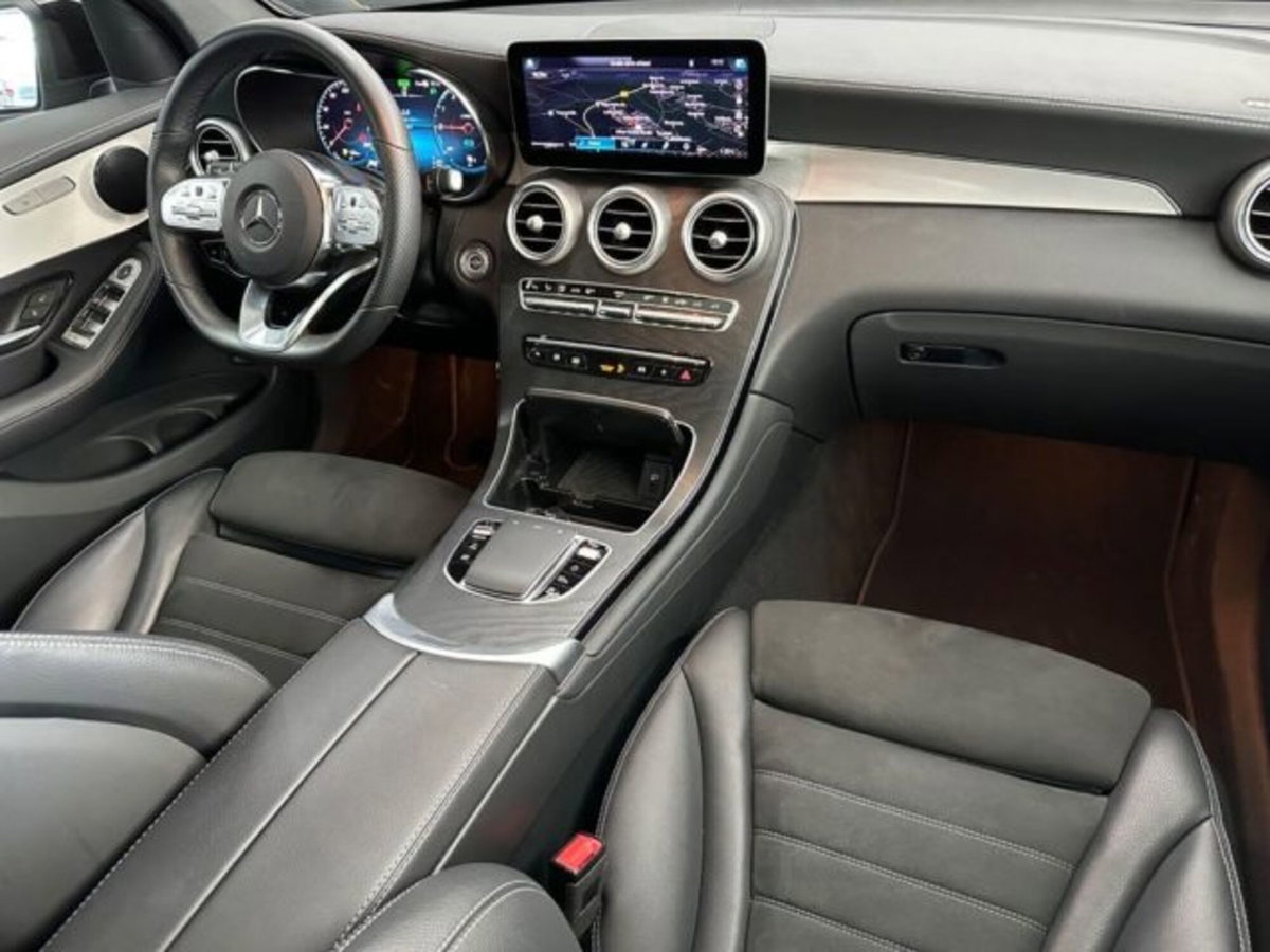 Mercedes-Benz GLC SUV 300 de 4Matic Plug-in hybrid Premium Plus (10)