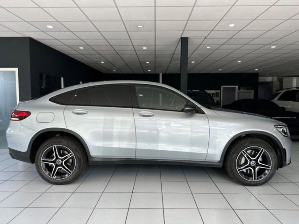Mercedes-Benz GLC SUV 300 de 4Matic Plug-in hybrid Premium Plus (4)