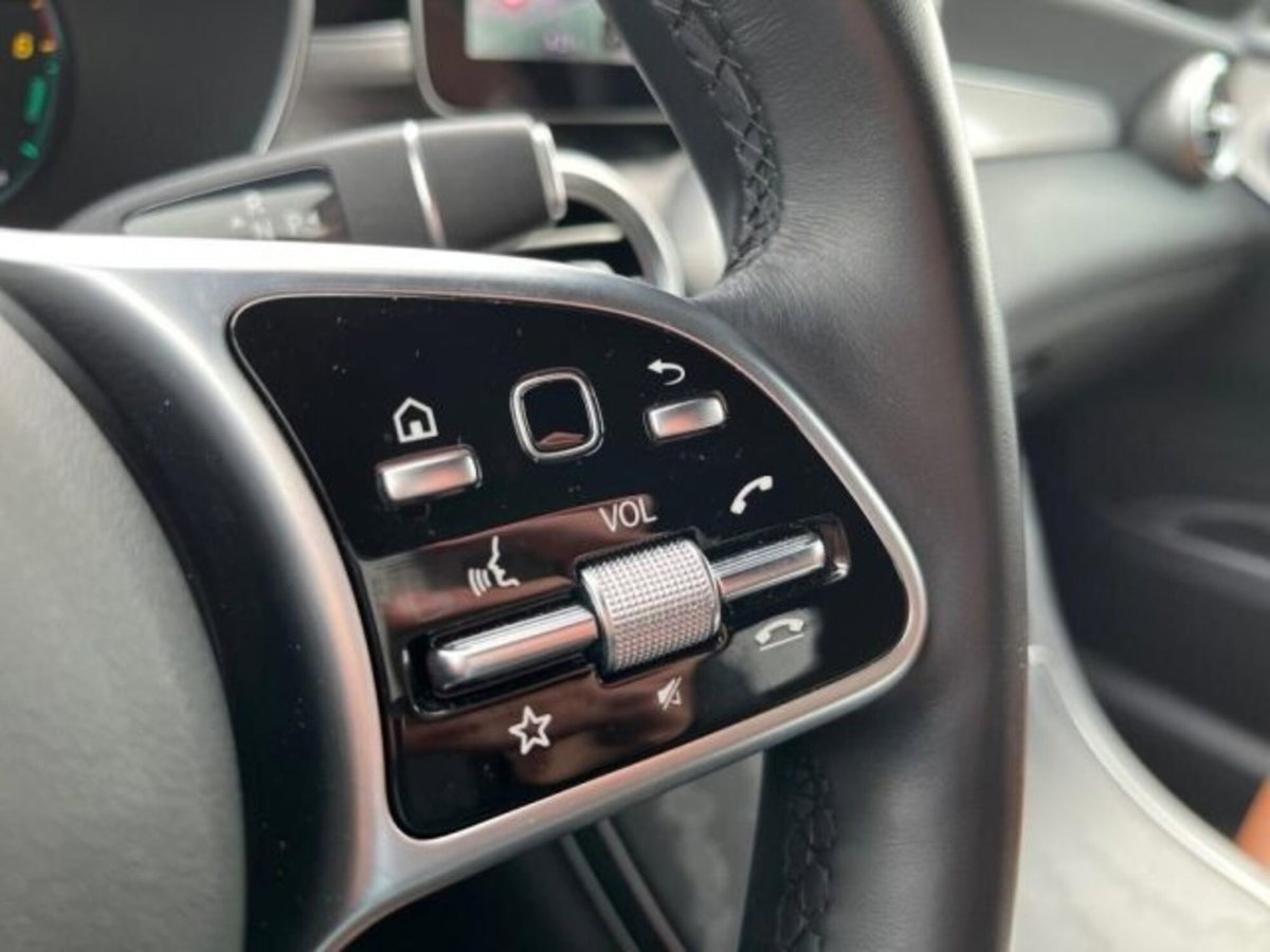 Mercedes-Benz GLC SUV 300 de 4Matic Plug-in hybrid Premium Plus (12)