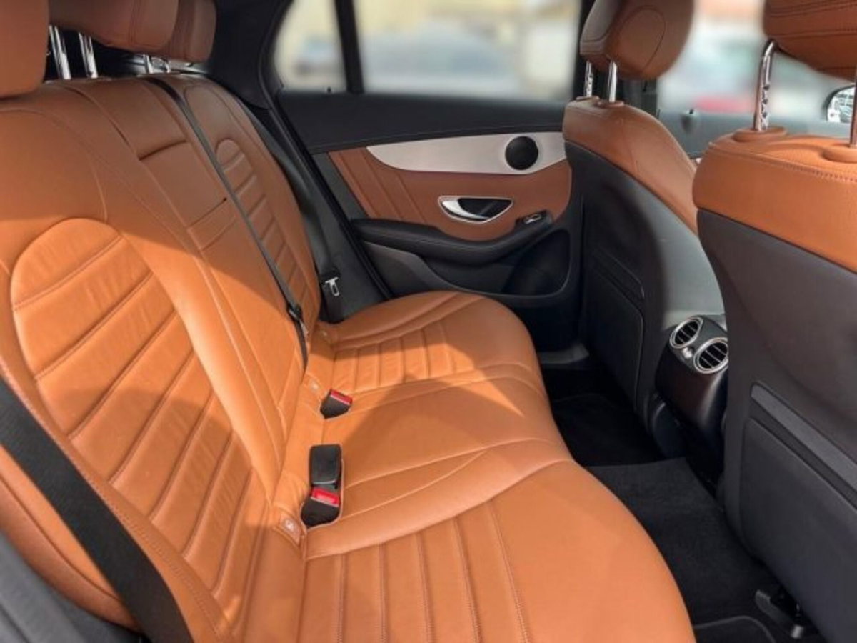 Mercedes-Benz GLC SUV 300 de 4Matic Plug-in hybrid Premium Plus (16)