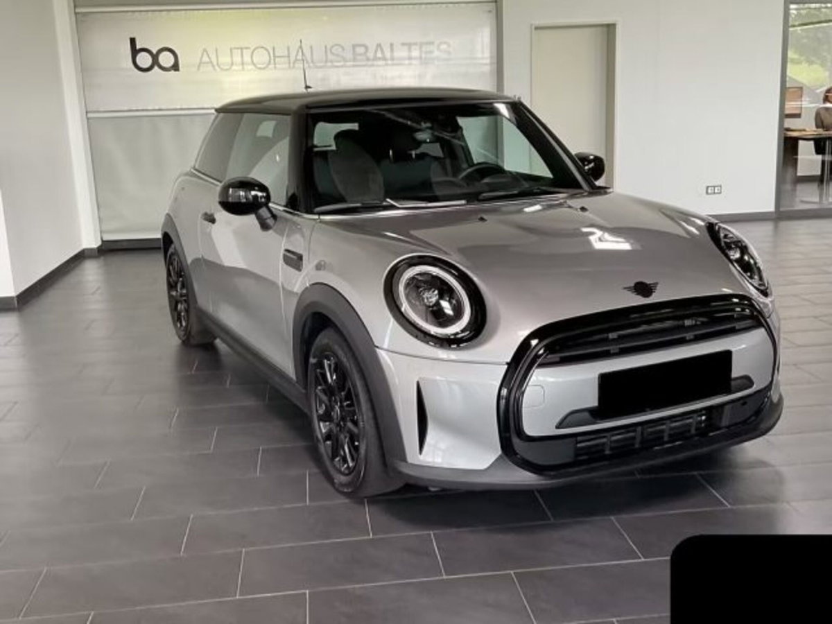 MINI Mini 1.5 Cooper Resolute (4)