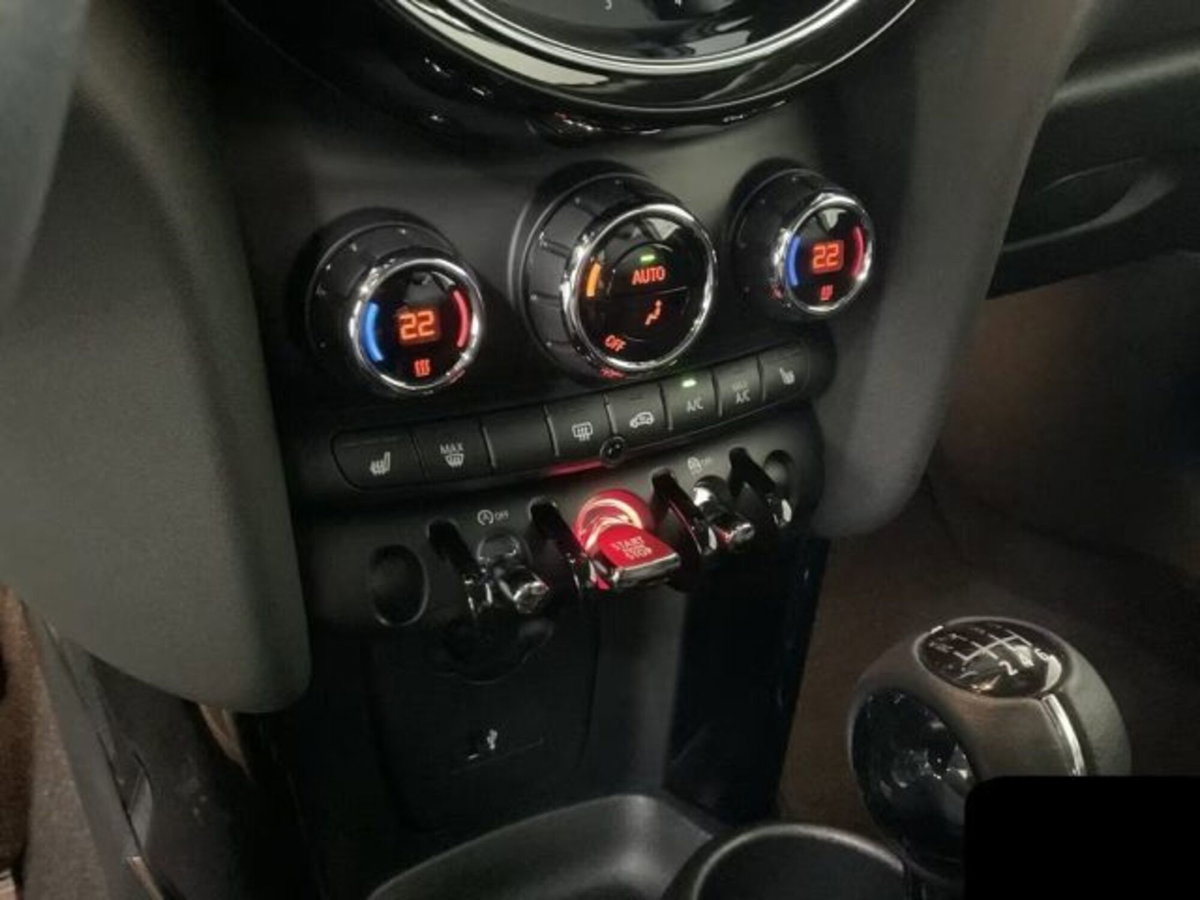 MINI Mini 1.5 Cooper Resolute (6)