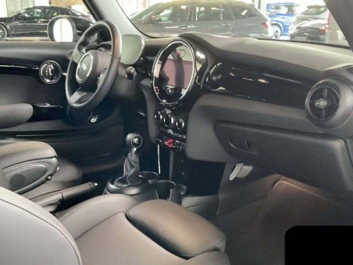 MINI Mini 1.5 Cooper Resolute (9)
