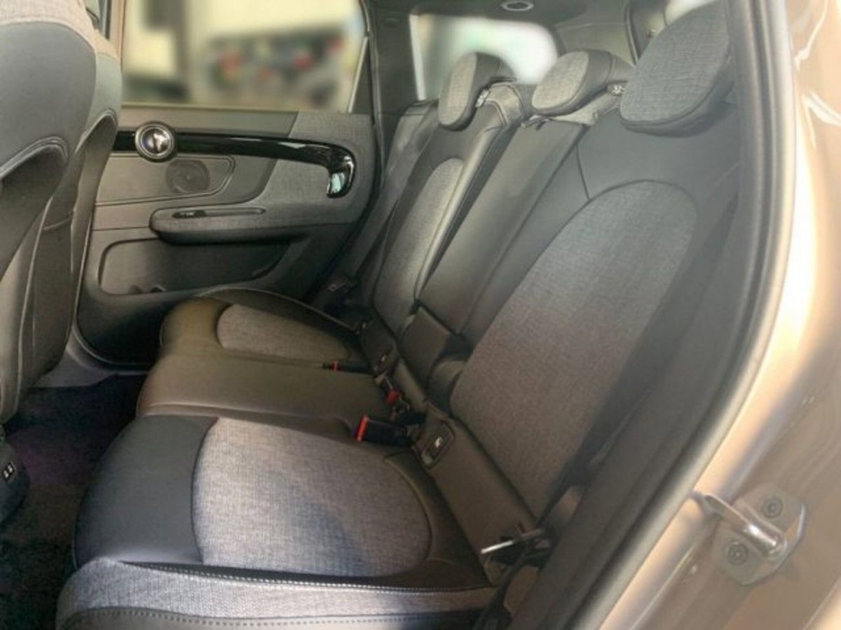 MINI Mini Countryman 2.0 Cooper D Essential Countryman (6)