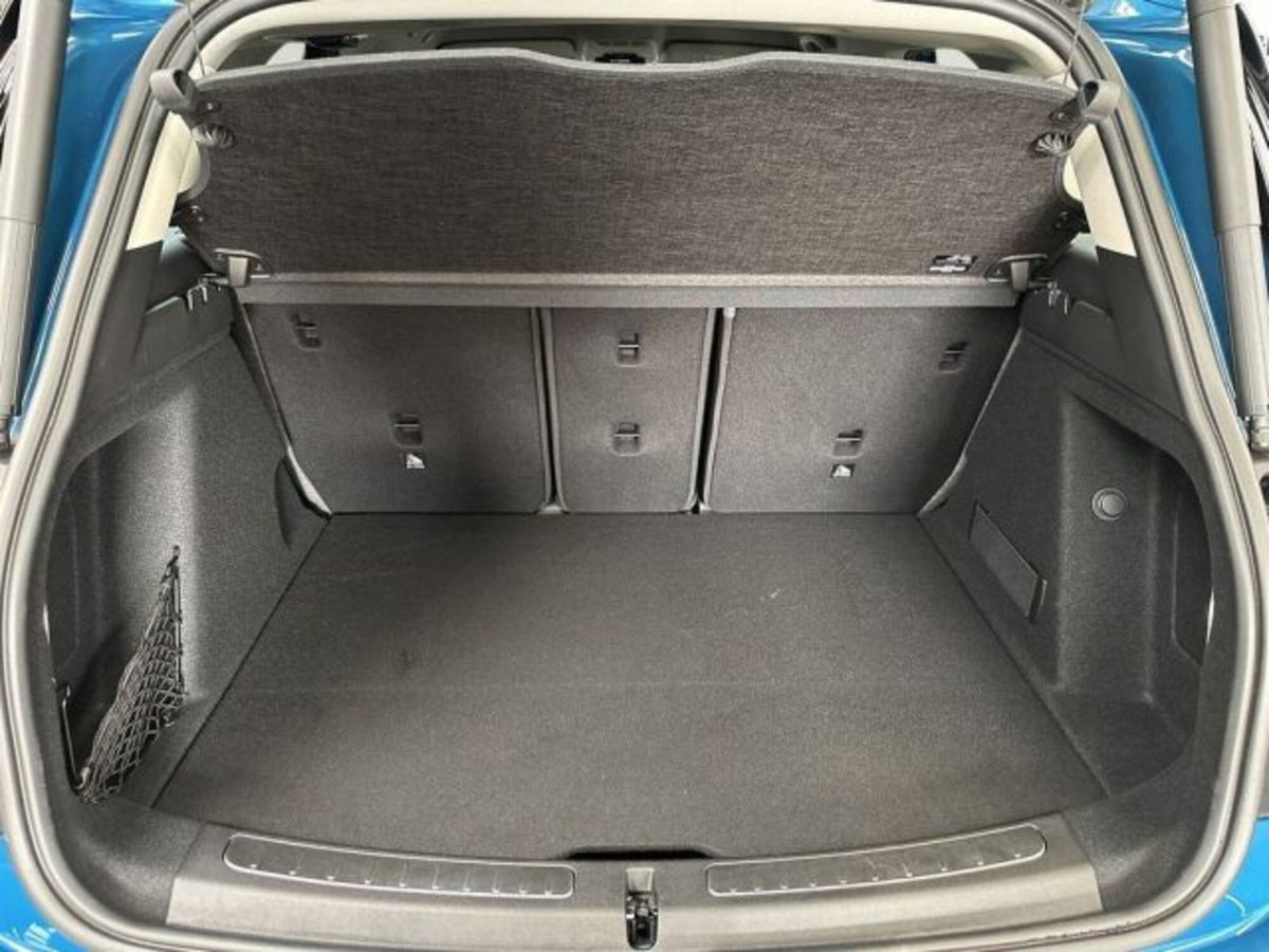 MINI Mini Countryman 2.0 Cooper D Essential Countryman (12)