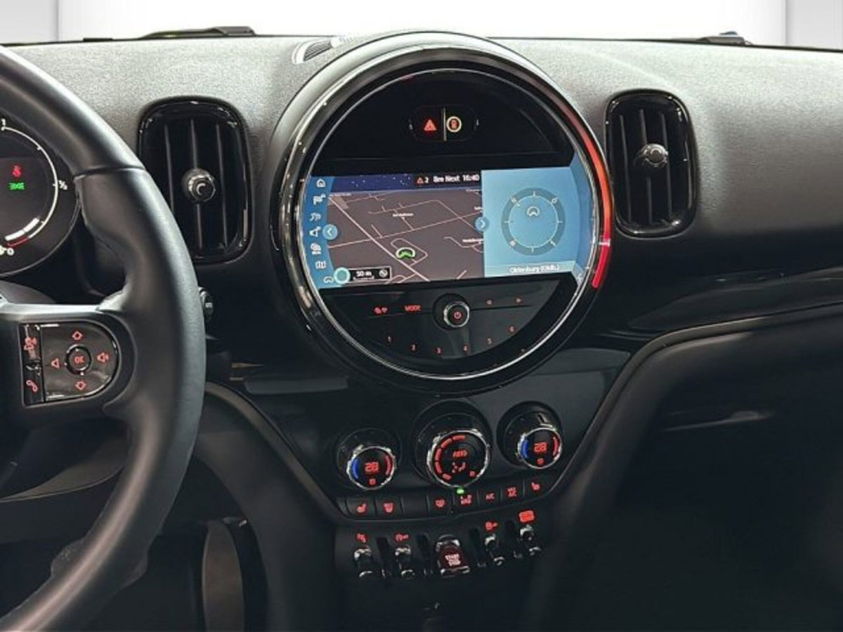 MINI Mini Countryman 2.0 Cooper D Essential Countryman (11)