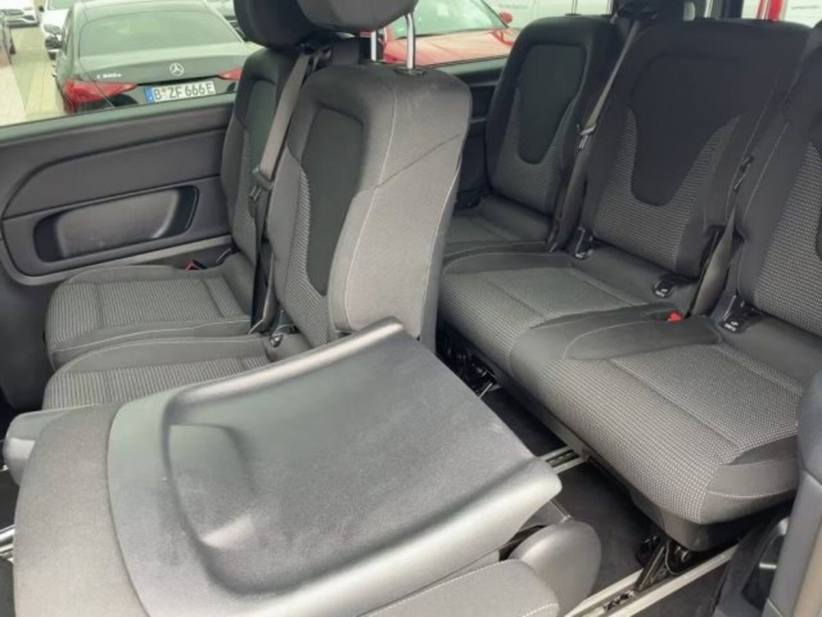 Mercedes-Benz Classe V Long 300 d Exclusive auto (10)