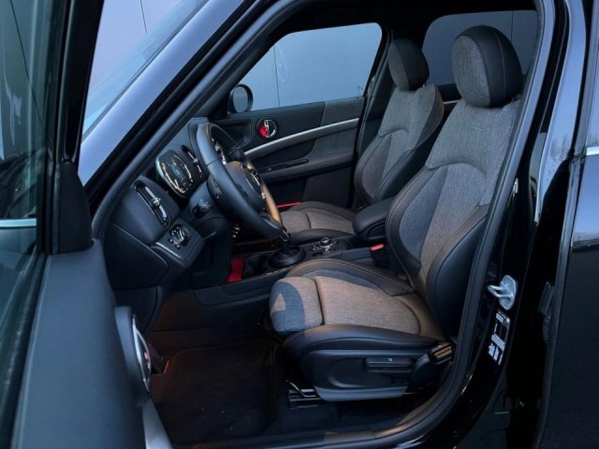 MINI Mini Countryman 1.5 One D Business Countryman (6)