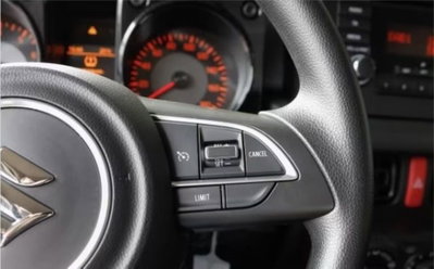 Suzuki Jimny 1.5 5MT Top (10)