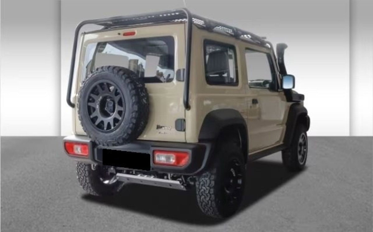 Suzuki Jimny 1.5 5MT Top (2)