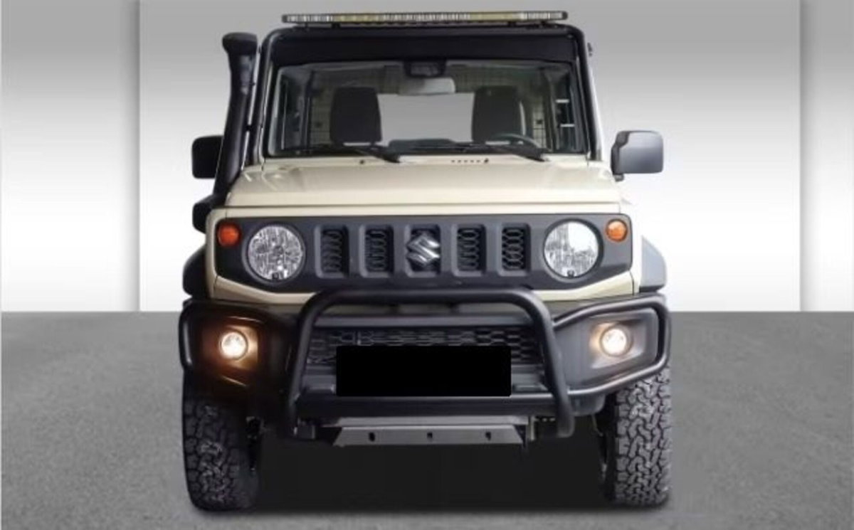 Suzuki Jimny 1.5 5MT Top (3)