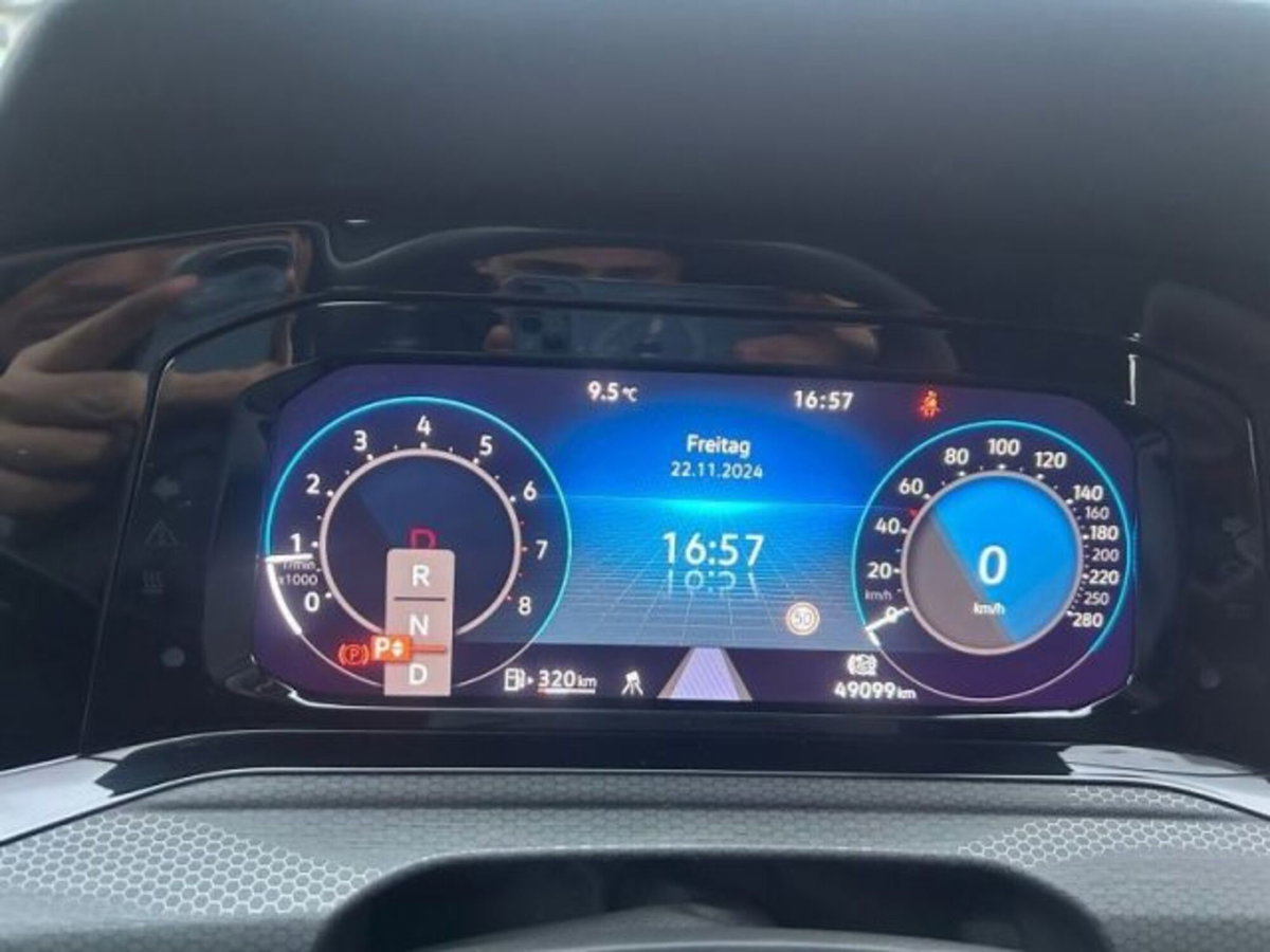Volkswagen Golf 2.0 TSI GTI DSG (9)