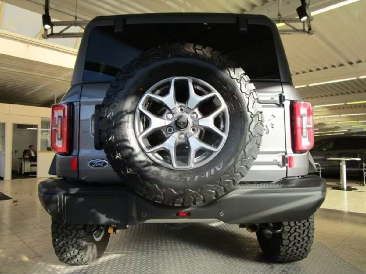 Ford Bronco 2.7 ecoboost V6 Badlands 4x4 335cv auto (6)