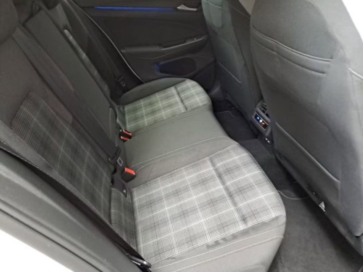 Volkswagen Golf 2.0 TDI GTD DSG (13)