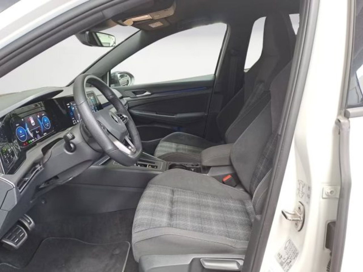 Volkswagen Golf 2.0 TDI GTD DSG (9)