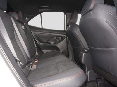 Toyota Yaris Cross 1.5h GR Sport Black Sky fwd 116cv e-cvt (12)