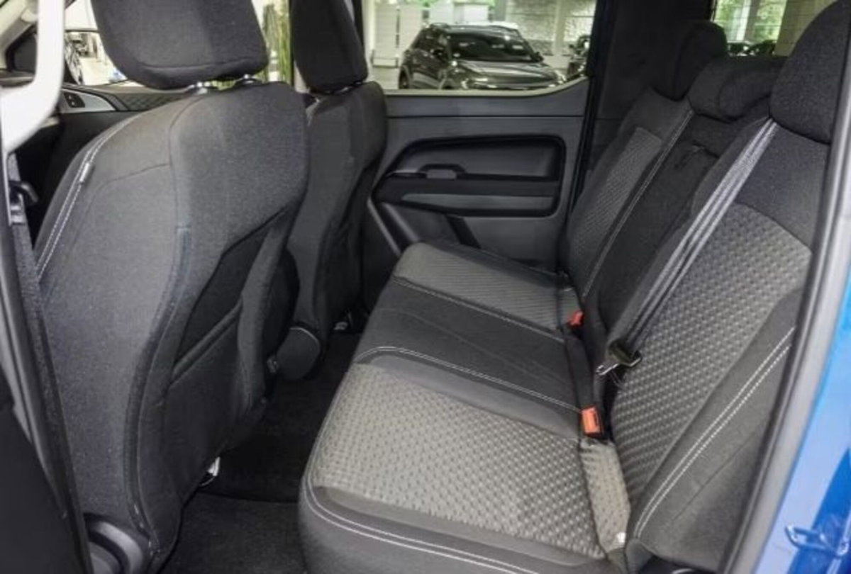 Volkswagen Amarok 2.0 tdi Style 4motion auto (13)