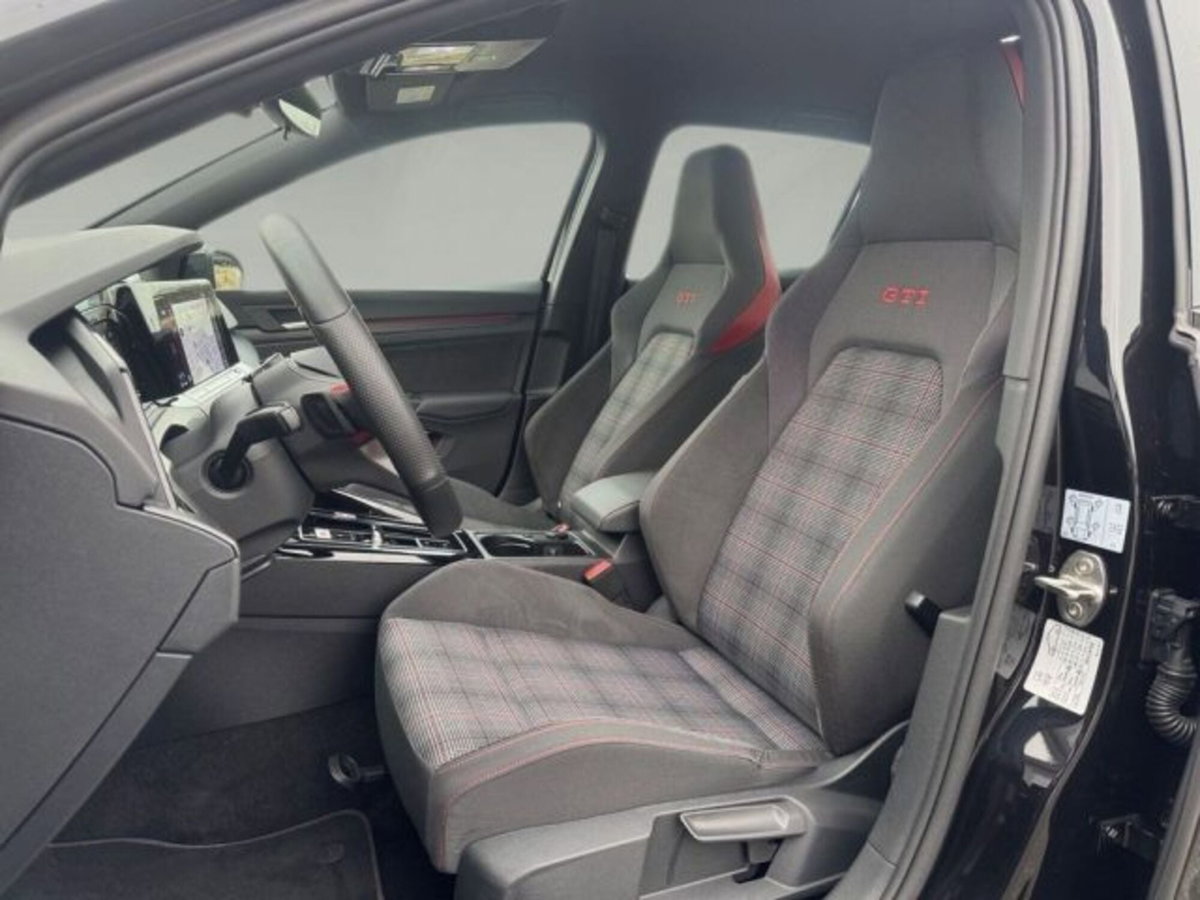 Volkswagen Golf 2.0 TSI GTI DSG (6)