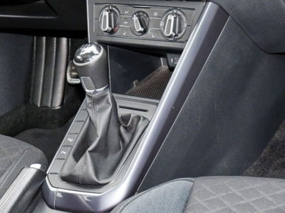 Volkswagen Polo 1.0 tsi R-Line 95cv (10)