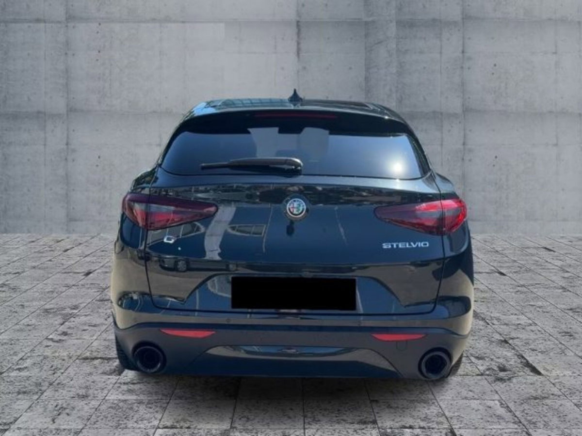 Alfa Romeo Stelvio Stelvio 2.0 Turbo 200 CV AT8 Q4 Sprint (5)
