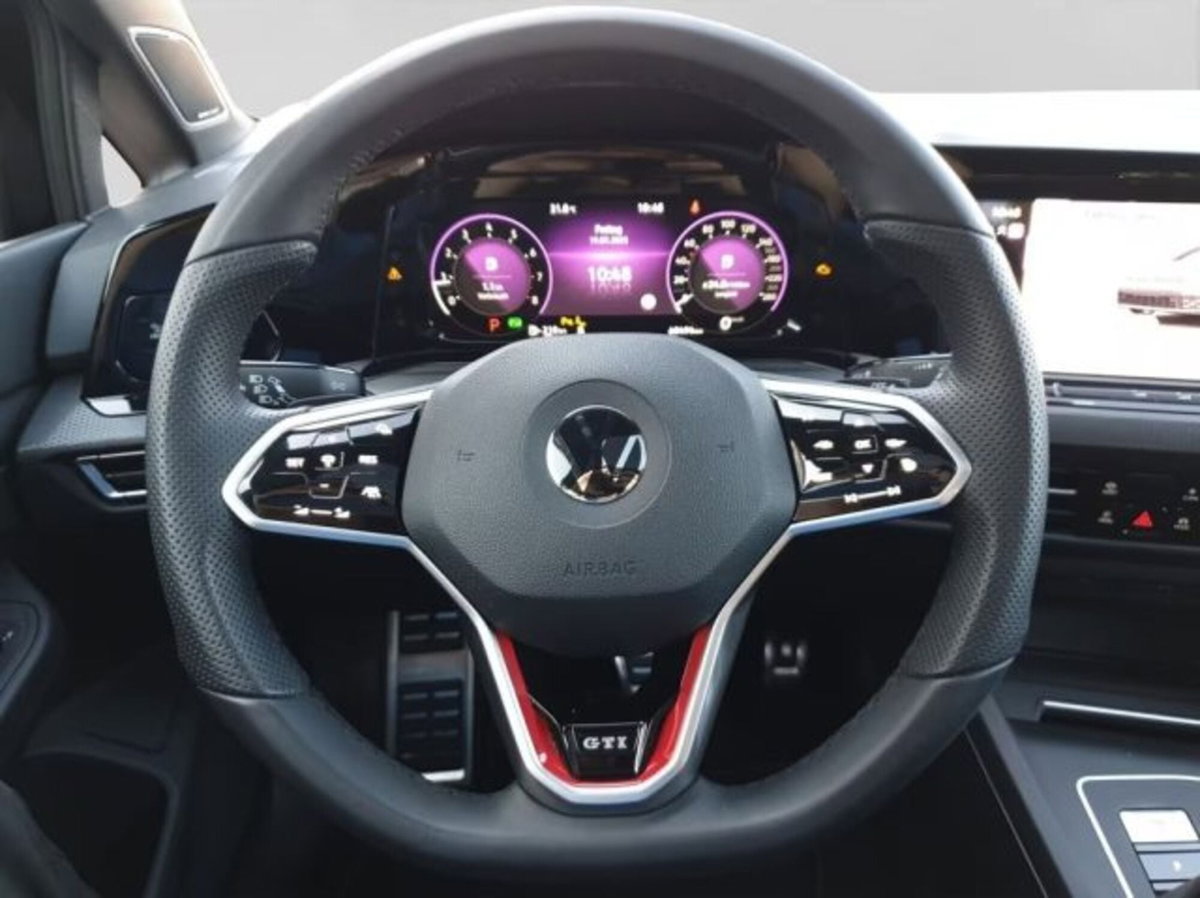 Volkswagen Golf 2.0 tsi GTI MT Ultimate 245cv (7)