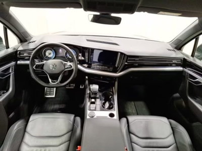 Volkswagen Touareg 3.0 V6 TDI SCR (11)