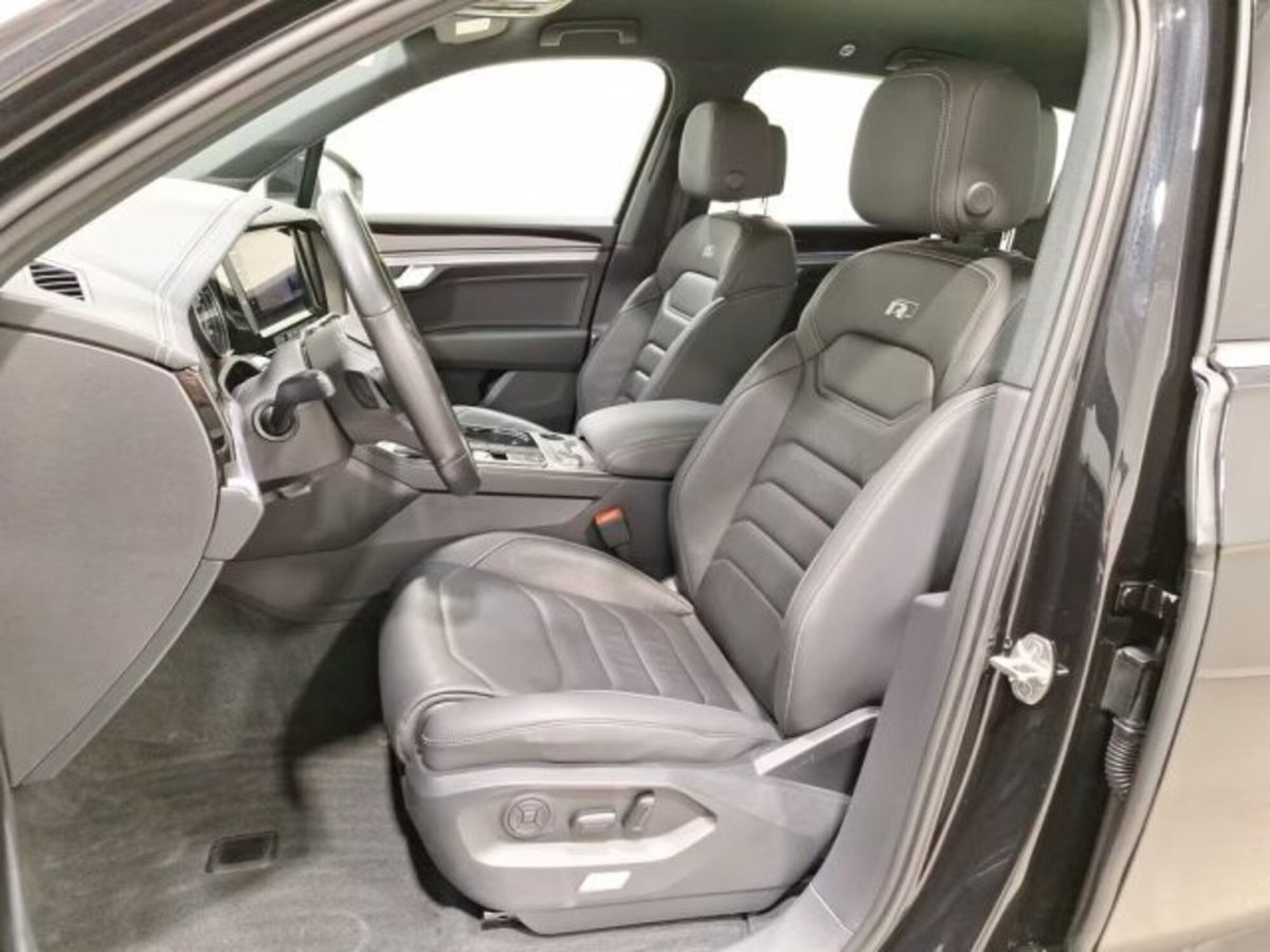 Volkswagen Touareg 3.0 V6 TDI SCR (14)