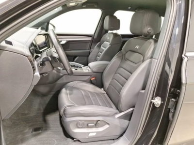Volkswagen Touareg 3.0 V6 TDI SCR (14)